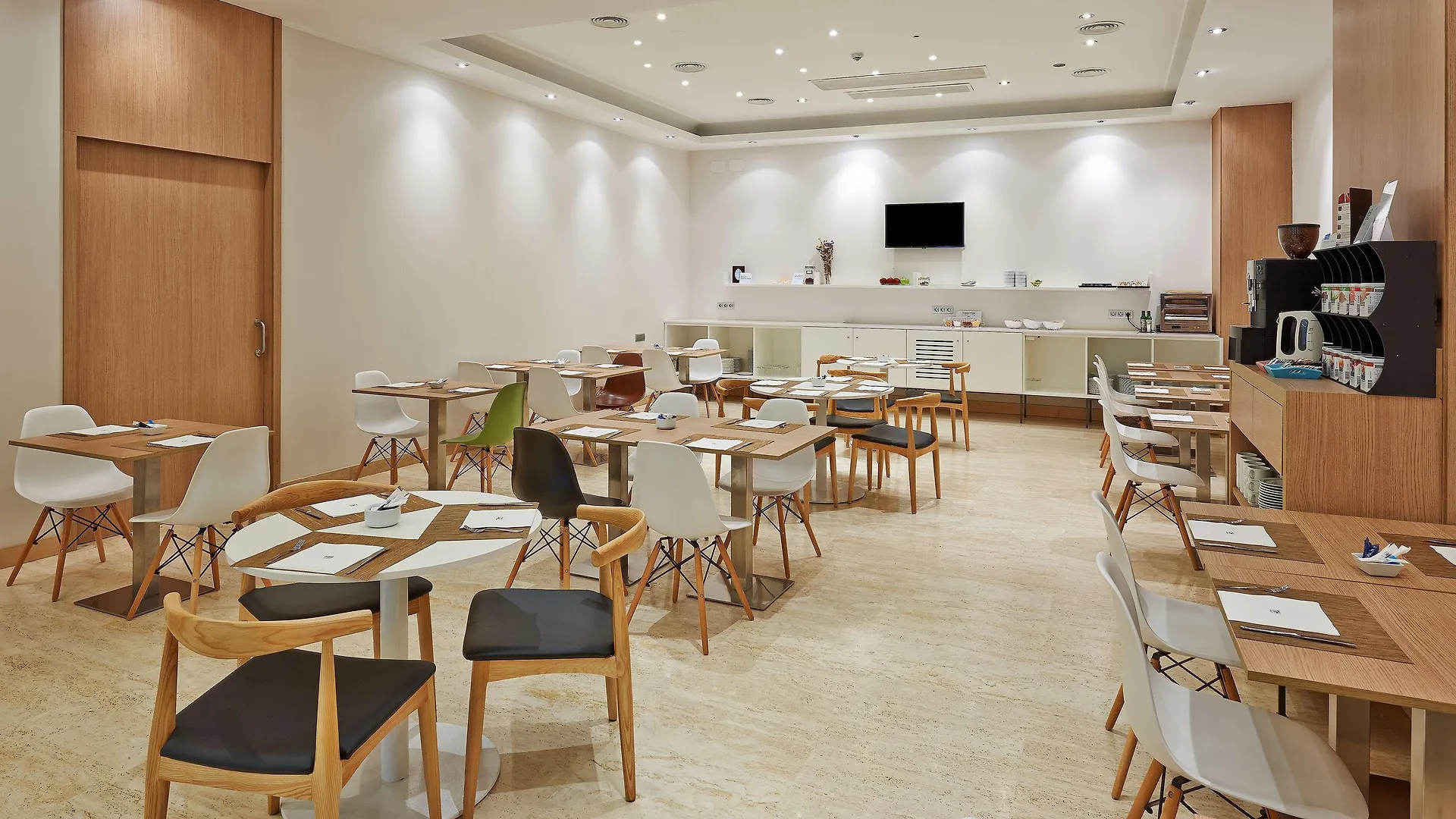 Nh Bilbao Deusto Hotel